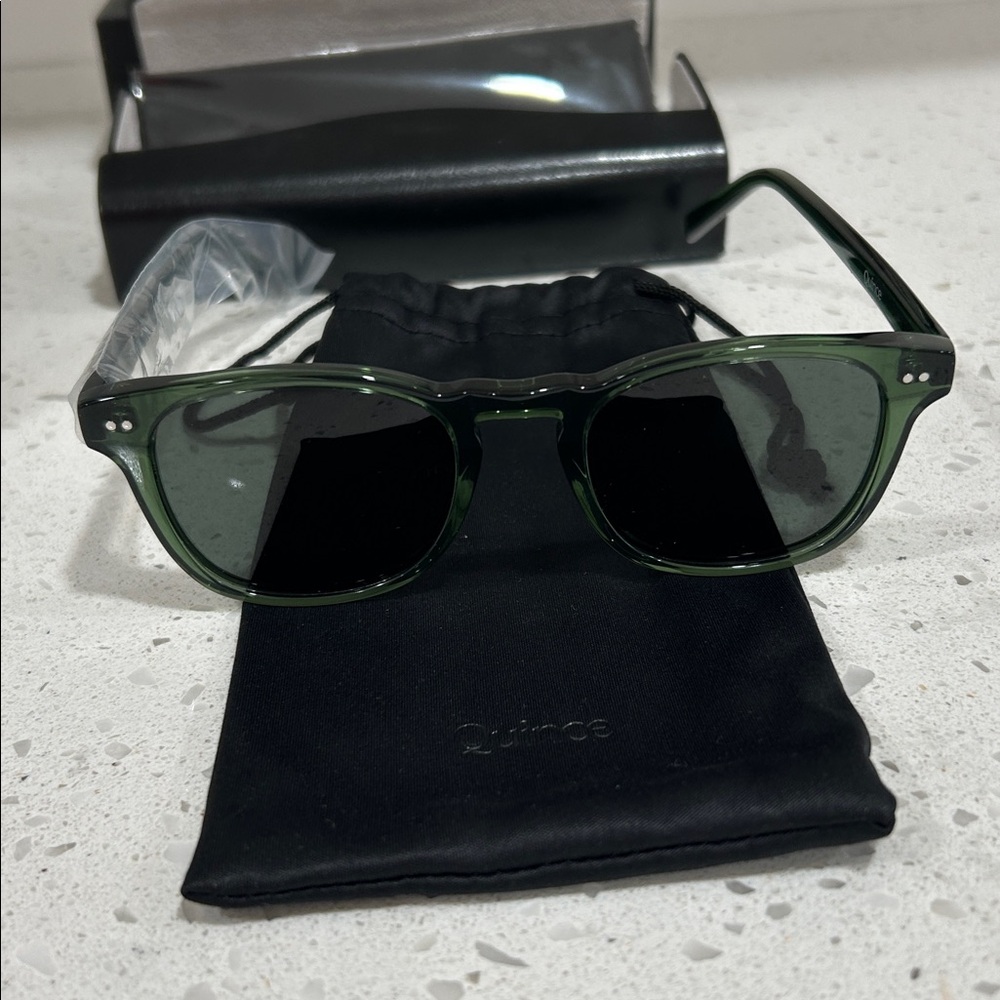 Quince Boston Polarized Acetate Clear Sage Green Lens/Standard Sunglasses New - Picture 4 of 6